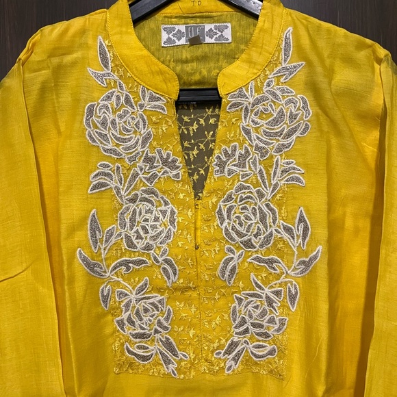 Vibrant ELF Kurta! - Picture 2 of 2
